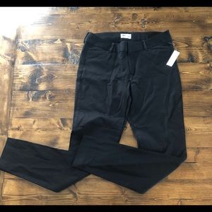 • NWT Old Navy Pixie Pants •